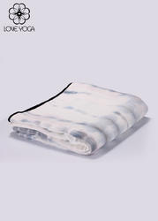 扎染铺巾 (灰色) （含布袋）   190*63CM