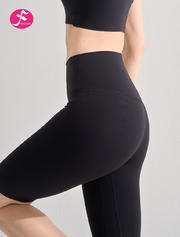 【KZ063】黑色  无缝裸感螺纹高腰五分瑜伽裤